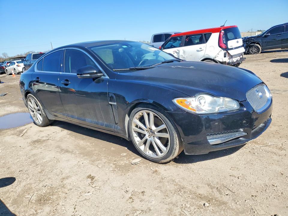 2010 Jaguar Xf მანქანა იყიდება აუქციონზე, vin: SAJWA0GB7ALR73604, აუქციონის ნომერი: 76047885
