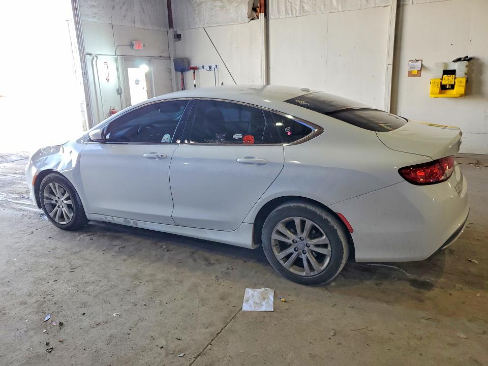 Aukcja sprzedaży 2015 Chrysler 200, vin: 1C3CCCABXFN747692, numer aukcji: 76167895
