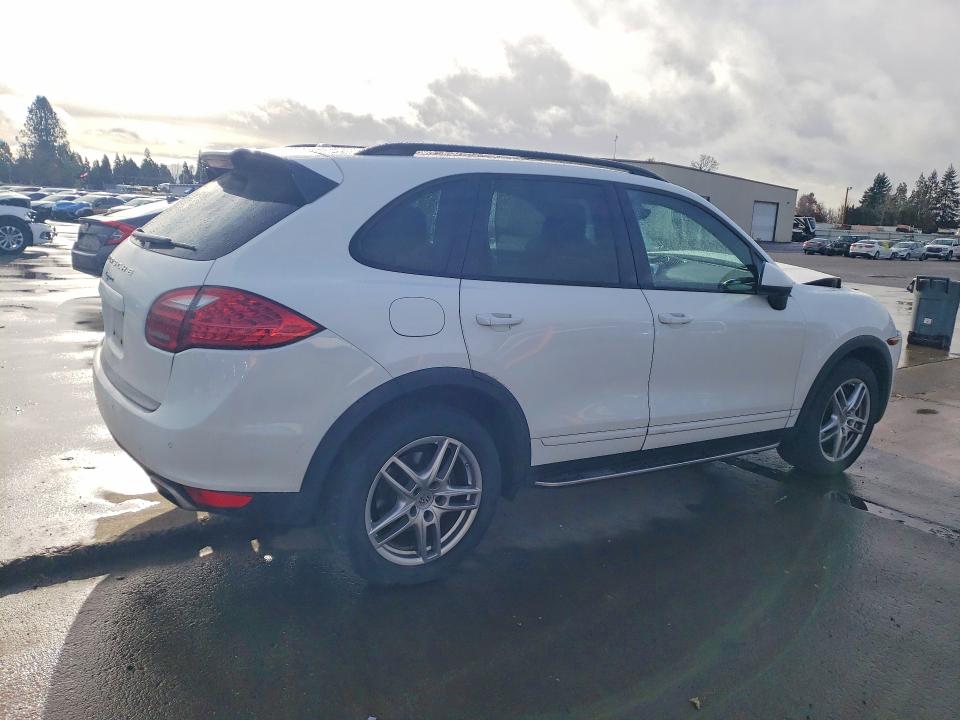 Продажа на аукционе авто 2012 Porsche Cayenne, vin: WP1AA2A27CLA10930, номер лота: 77778635