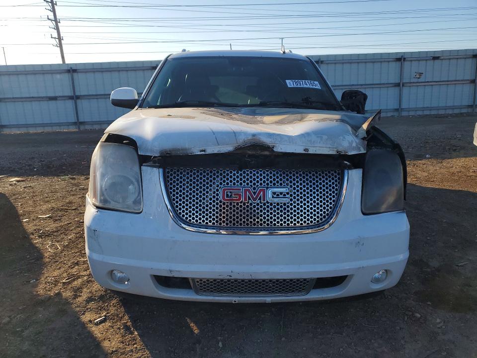Продажа на аукционе авто 2007 Gmc Yukon Xl, vin: 1GKFK66847J186381, номер лота: 78974165
