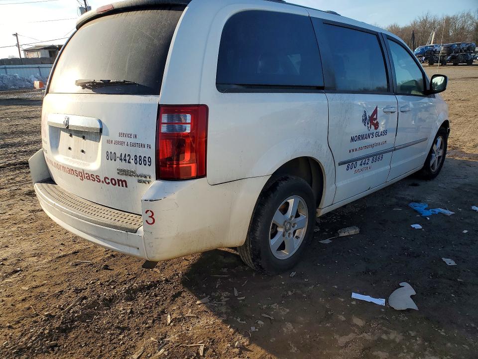 2010 Dodge Grand Caravan მანქანა იყიდება აუქციონზე, vin: 2D4RN5D14AR316939, აუქციონის ნომერი: 77297755