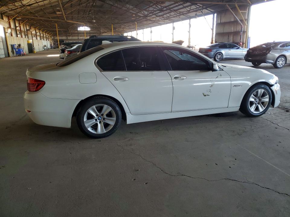 2016 Bmw 528 მანქანა იყიდება აუქციონზე, vin: WBA5A5C54GG351452, აუქციონის ნომერი: 76948945