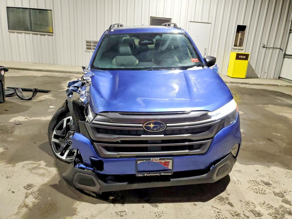 2025 Subaru Forester მანქანა იყიდება აუქციონზე, vin: JF2SLSRD0SH435737, აუქციონის ნომერი: 78909575
