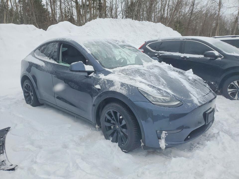 Продажа на аукционе авто 2022 Tesla Model Y, vin: 7SAYGDEE1NF510766, номер лота: 75909345