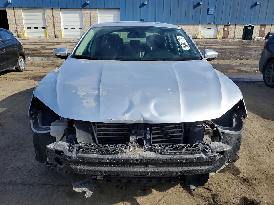 76341145 :رقم المزاد ، 1VWBS7A3XGC063665 vin ، 2016 Volkswagen Passat مزاد بيع