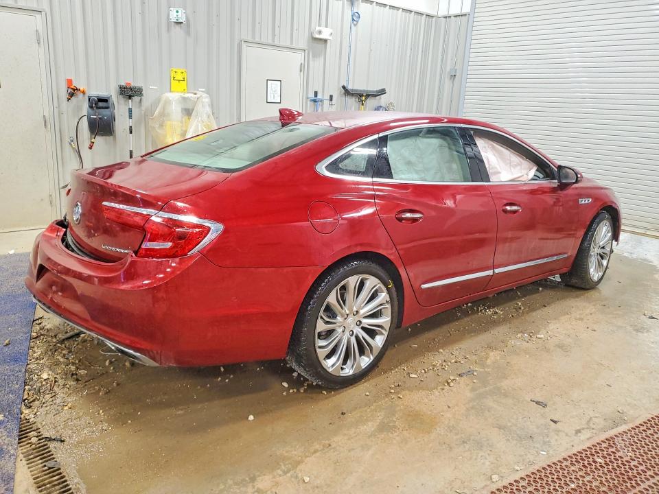 77567985 :رقم المزاد ، 1G4ZR5SS4JU139983 vin ، 2018 Buick Lacrosse مزاد بيع