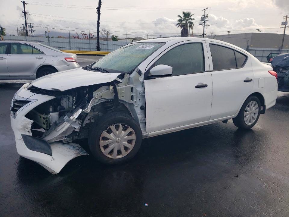 Продаж на аукціоні авто 2018 Nissan Versa, vin: 3N1CN7AP3JL818039, номер лоту: 75973515