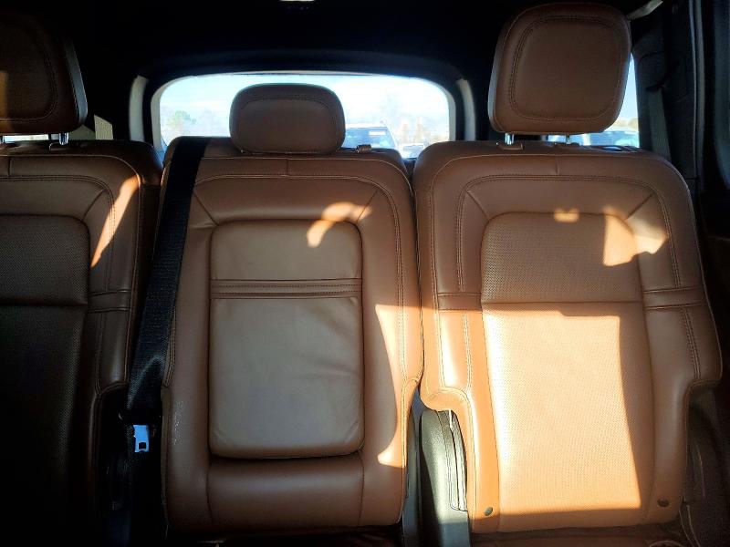 77288435 :رقم المزاد ، 5LM5J7WCXNGL15893 vin ، 2022 Lincoln Aviator مزاد بيع