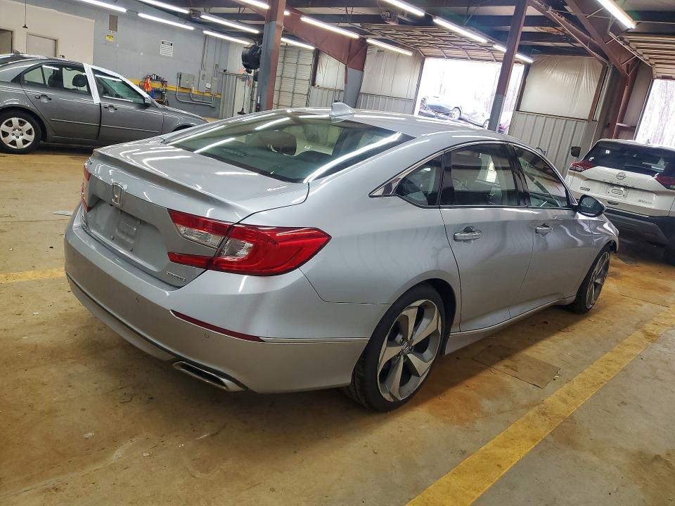 78112295 :رقم المزاد ، 1HGCV1F99JA019251 vin ، 2018 Honda Accord مزاد بيع