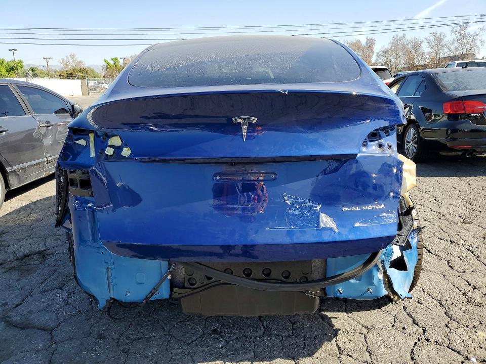 2023 Tesla Model Y მანქანა იყიდება აუქციონზე, vin: 7SAYGDEE2PF825658, აუქციონის ნომერი: 75083865