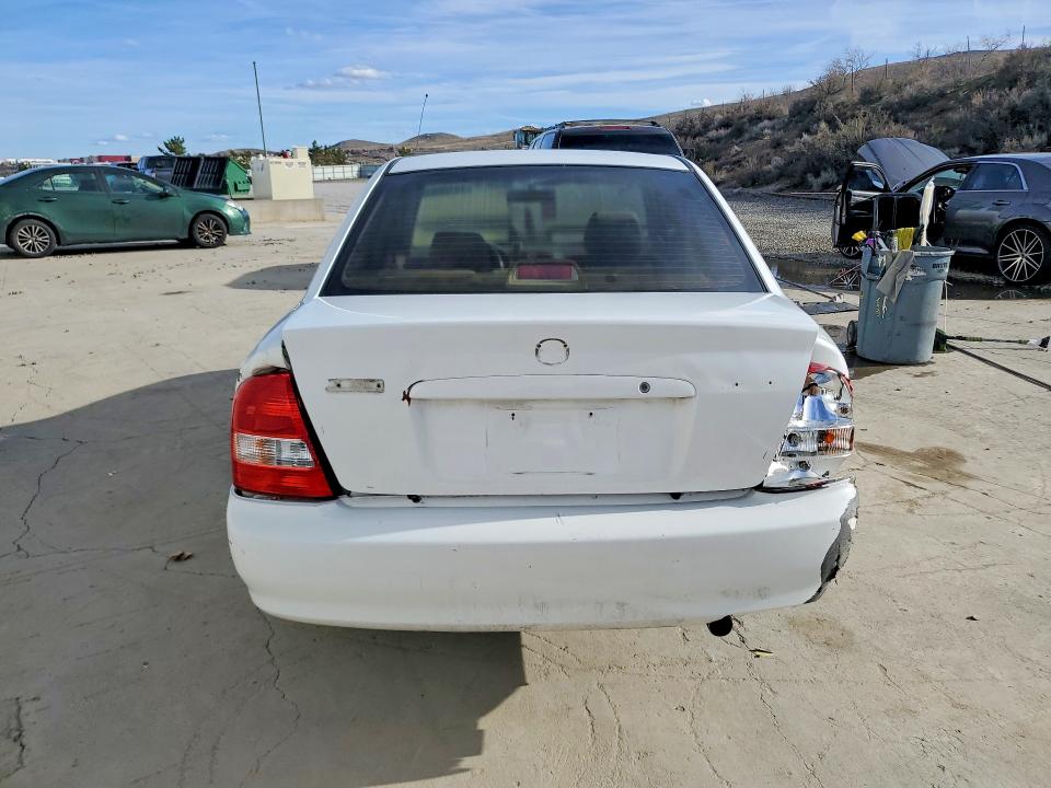 Продаж на аукціоні авто 2001 Mazda Protege, vin: JM1BJ222210456857, номер лоту: 79106815