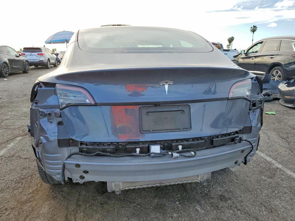 Продаж на аукціоні авто 2023 Tesla Model 3, vin: 5YJ3E1EA2PF517169, номер лоту: 76663965