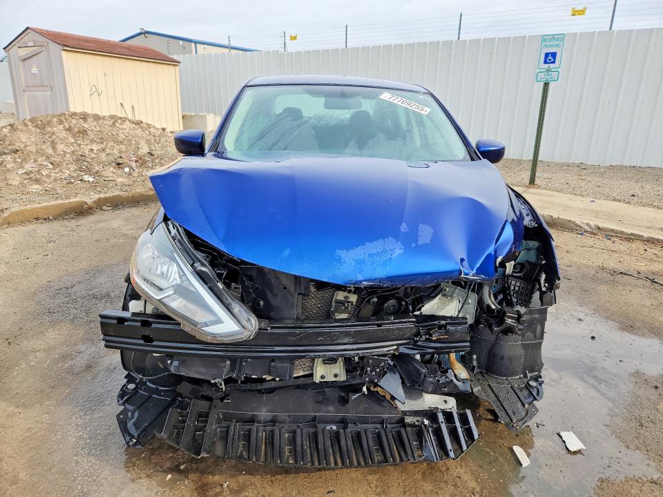 77709255 :رقم المزاد ، 3N1AB7AP8JY290100 vin ، 2018 Nissan Sentra مزاد بيع