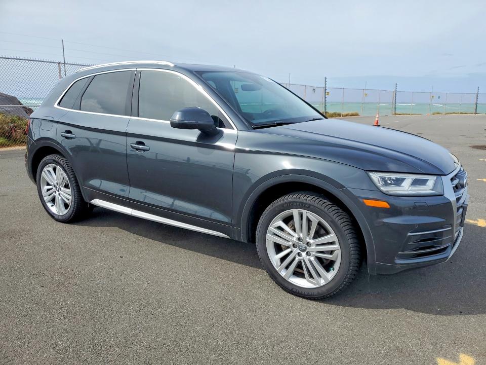 77627675 :رقم المزاد ، WA1BNAFY9J2021779 vin ، 2018 Audi Q5 مزاد بيع