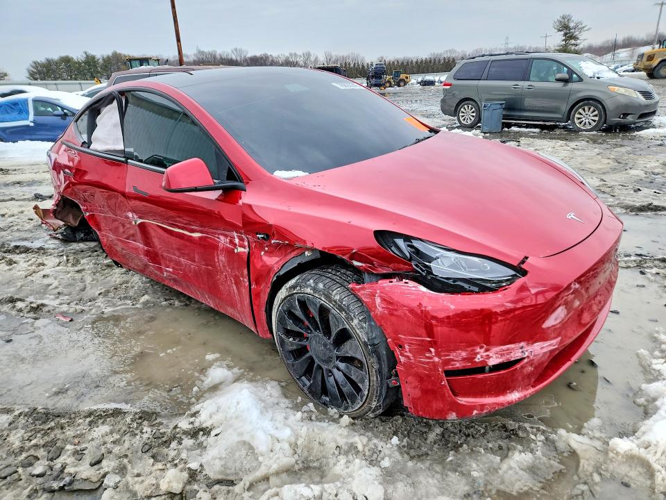 78822245 :رقم المزاد ، 5YJYGDEF6MF269081 vin ، 2021 Tesla Model Y مزاد بيع