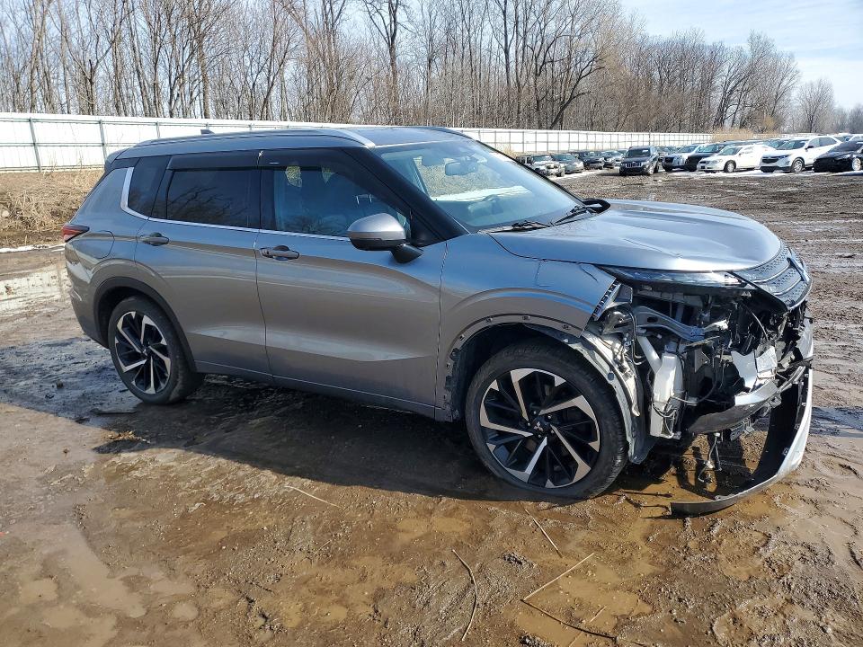 79371895 :رقم المزاد ، JA4J4VA84NZ008514 vin ، 2022 Mitsubishi Outlander مزاد بيع
