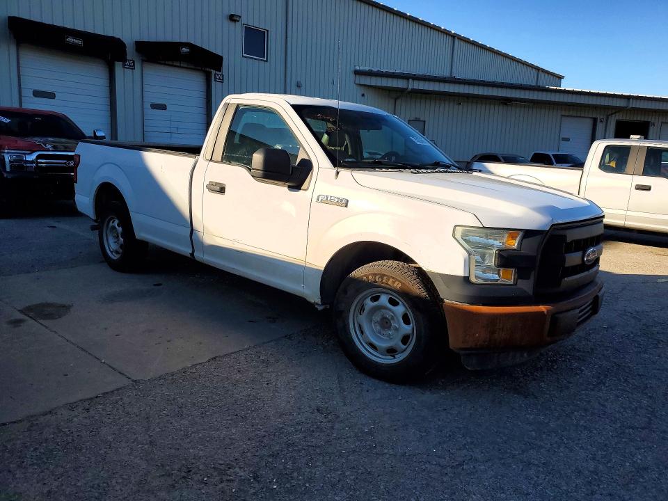 75033565 :رقم المزاد ، 1FTMF1C87GKD28456 vin ، 2016 Ford F150 مزاد بيع