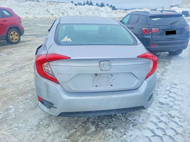 Aukcja sprzedaży 2018 Honda Civic, vin: 2HGFC2F8XJH009832, numer aukcji: 74165545