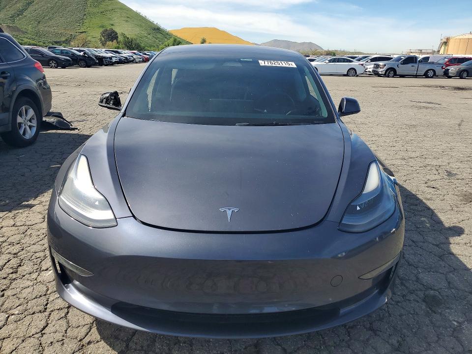 2023 Tesla Model 3 მანქანა იყიდება აუქციონზე, vin: 5YJ3E1EA5PF561201, აუქციონის ნომერი: 77625115
