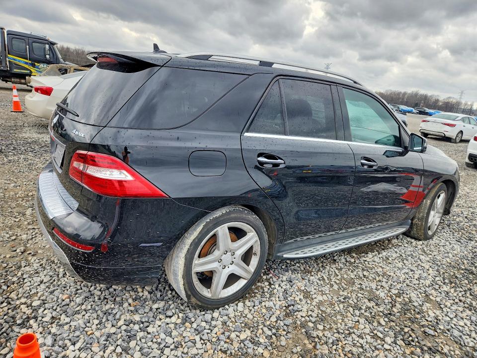 76594145 :رقم المزاد ، 4JGDA7DB3DA202037 vin ، 2013 Mercedes-benz Ml 550 4ma مزاد بيع