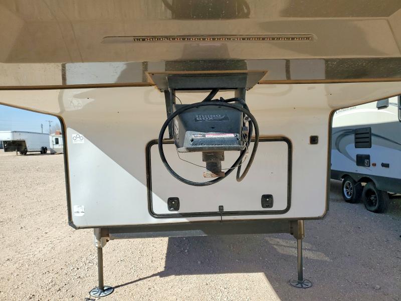 45458616 :رقم المزاد ، 4X4FSAP29NJ045077 vin ، 2022 Foresriver 384 Qbok مزاد بيع
