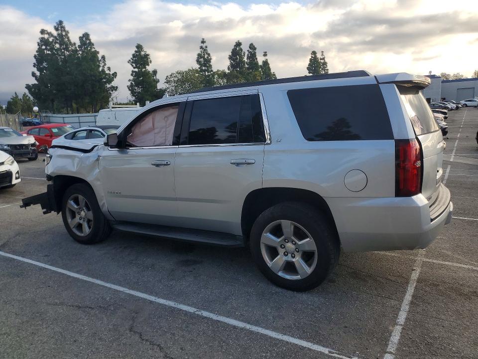 2018 Chevrolet Tahoe მანქანა იყიდება აუქციონზე, vin: 1GNSCBKC1JR139013, აუქციონის ნომერი: 77689915