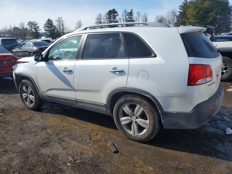 76078675 :رقم المزاد ، 5XYKUDA28DG358824 vin ، 2013 Kia Sorento مزاد بيع