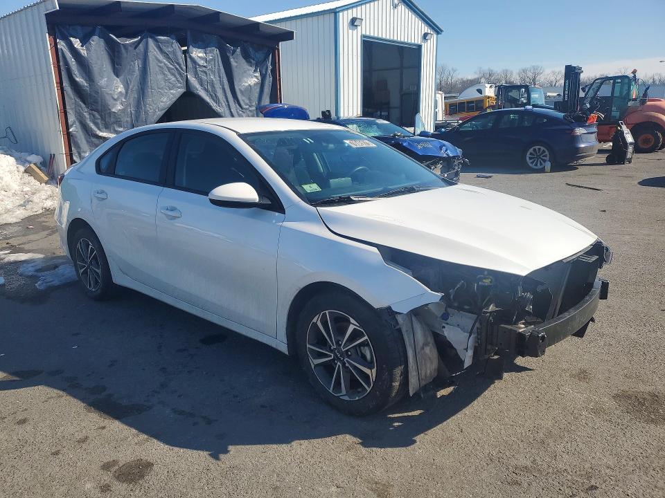 78645675 :رقم المزاد ، 3KPF24AD6RE777879 vin ، 2024 Kia Forte مزاد بيع