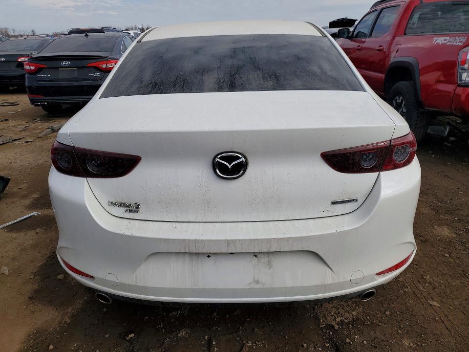 Продаж на аукціоні авто 2019 Mazda 3, vin: JM1BPBAM6K1114843, номер лоту: 78590865