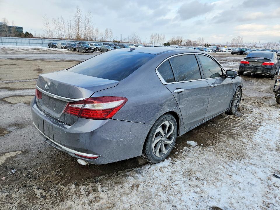 Продаж на аукціоні авто 2017 Honda Accord, vin: 1HGCR2F87HA800460, номер лоту: 76445305