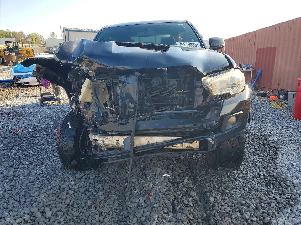 Продажа на аукционе авто 2017 Toyota Tacoma, vin: 5TFCZ5AN6HX087335, номер лота: 76279835