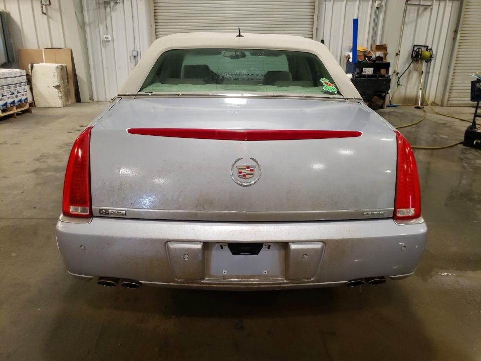 Продажа на аукционе авто 2006 Cadillac Dts, vin: 1G6KD57Y56U130334, номер лота: 77033665