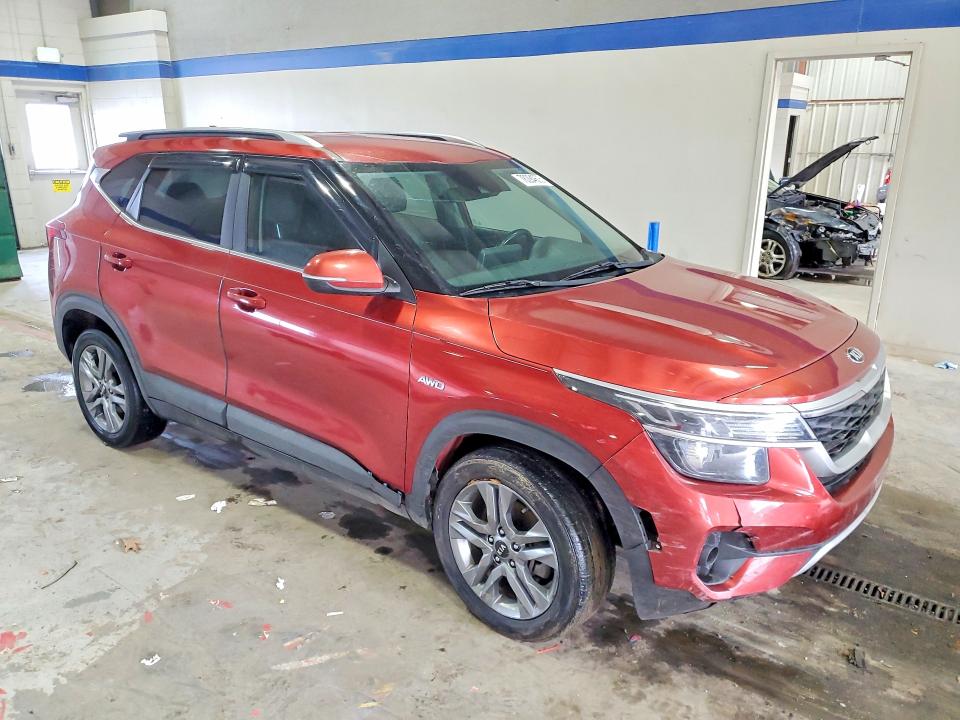 2021 Kia Seltos მანქანა იყიდება აუქციონზე, vin: KNDEUCAA5M7177420, აუქციონის ნომერი: 78294605