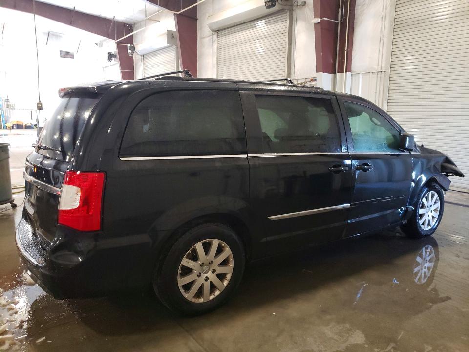 77899985 :رقم المزاد ، 2C4RC1BG1FR636746 vin ، 2015 Chrysler Town & Country مزاد بيع
