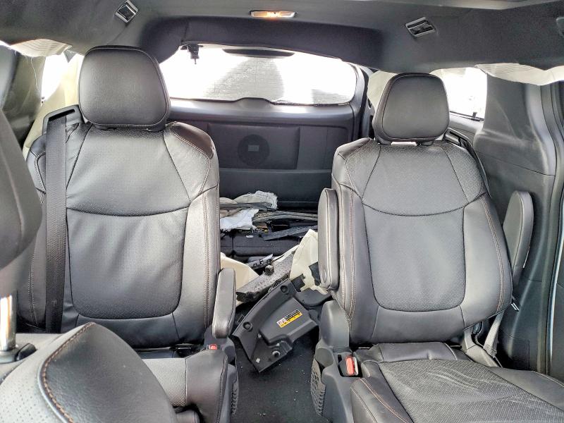 76647745 :رقم المزاد ، 5TDGSKFC8SS224641 vin ، 2025 Toyota Sienna مزاد بيع