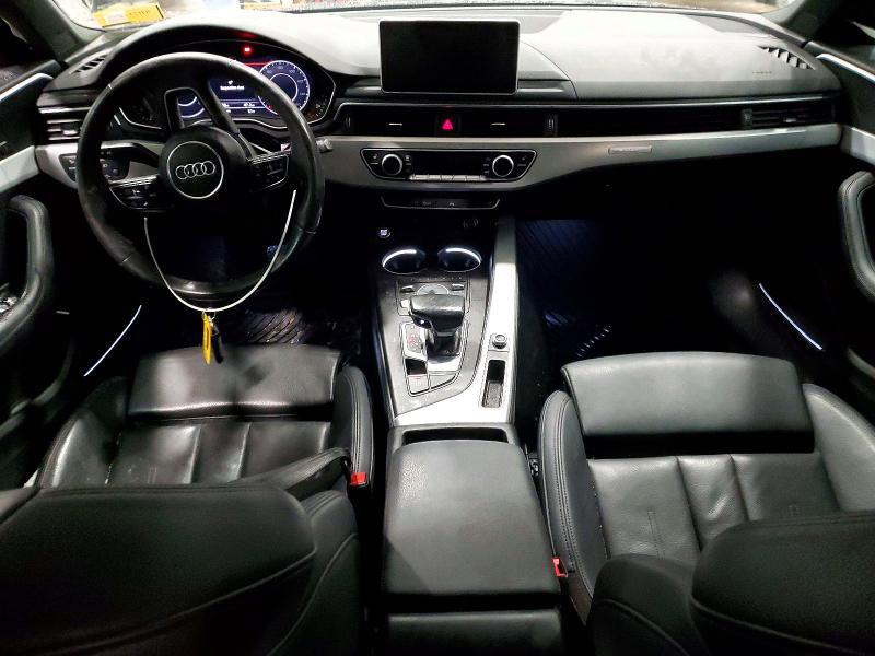 Продажа на аукционе авто 2019 Audi A4, vin: WAUENAF4XKN005667, номер лота: 77140345
