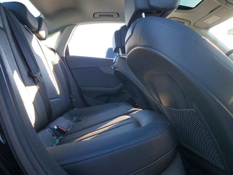 2018 Audi A4 მანქანა იყიდება აუქციონზე, vin: WAUENAF45JA233176, აუქციონის ნომერი: 74975025