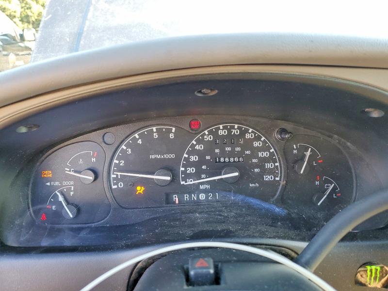 Auction sale of the 2001 Ford Explorer, vin: 1FMZU83P11ZA77116, lot number: 77237705