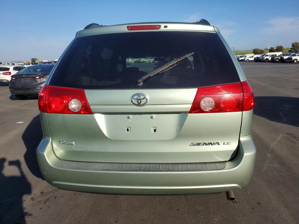 75424625 :رقم المزاد ، 5TDZK23C38S111363 vin ، 2008 Toyota Sienna Ce مزاد بيع