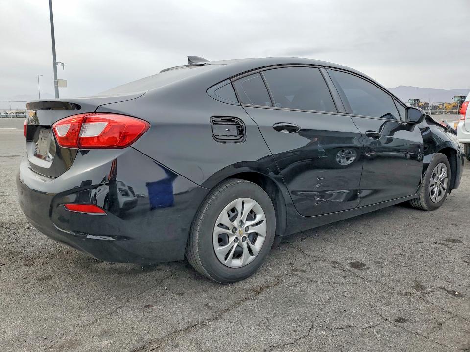 2019 Chevrolet Cruze მანქანა იყიდება აუქციონზე, vin: 1G1BC5SM1K7130904, აუქციონის ნომერი: 76872075