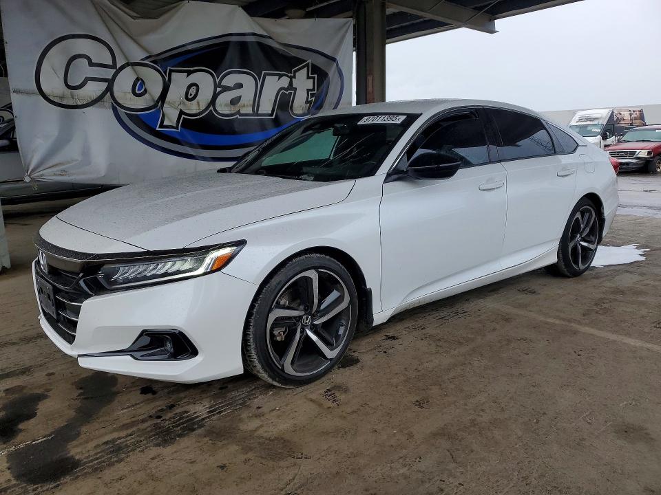 97011395 :رقم المزاد ، 1HGCV1F38NA079376 vin ، 2022 Honda Accord مزاد بيع
