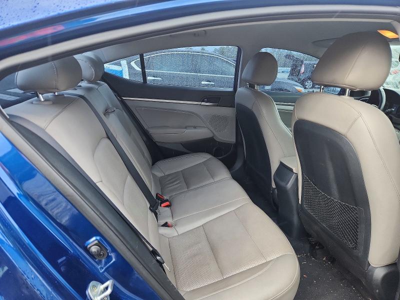 78793715 :رقم المزاد ، 5NPD84LF6HH060283 vin ، 2017 Hyundai Elantra مزاد بيع