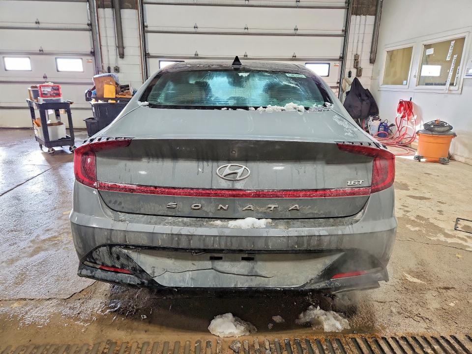 Продажа на аукционе авто 2022 Hyundai Sonata, vin: 5NPEJ4J24NH141805, номер лота: 75841595