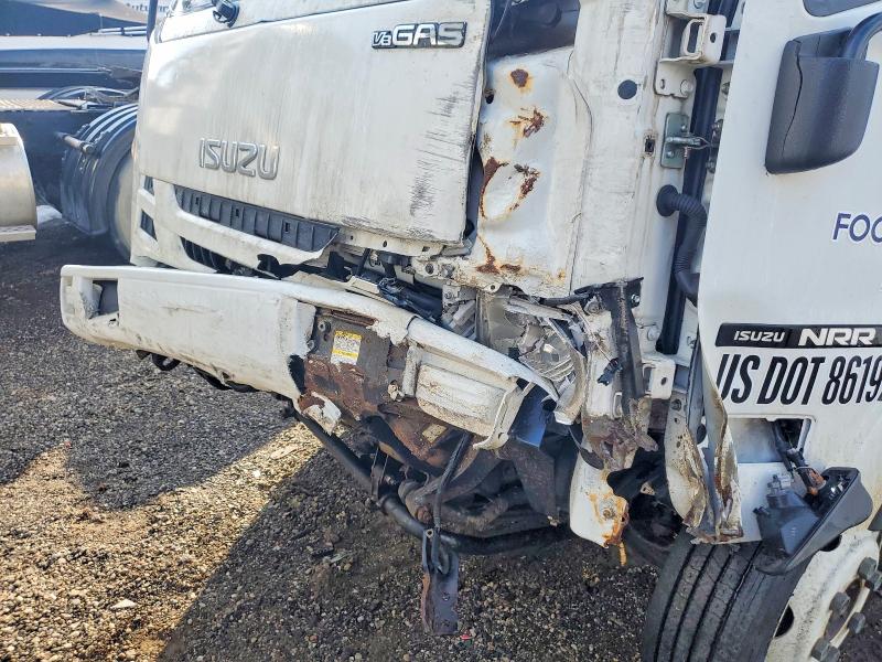 76215395 :رقم المزاد ، 54DE5W1L4NSR00491 vin ، 2022 Isuzu Nrr مزاد بيع