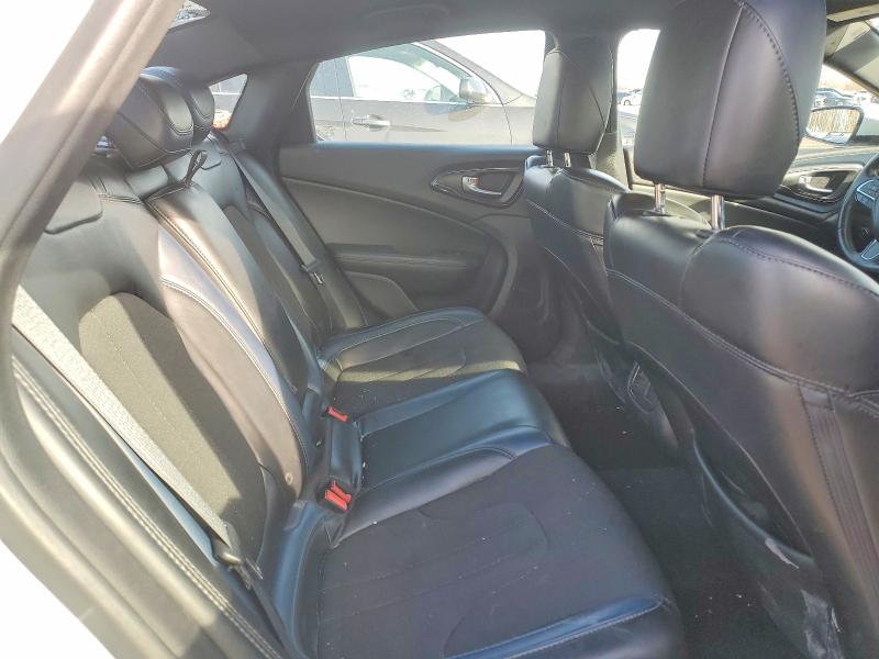 76372085 :رقم المزاد ، 1C3CCCBBXFN750350 vin ، 2015 Chrysler 200 مزاد بيع