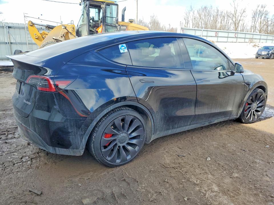 Продажа на аукционе авто 2021 Tesla Model Y, vin: 5YJYGDEF4MF202222, номер лота: 76660435