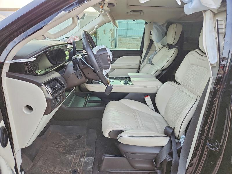 52546116 :رقم المزاد ، 5LMJJ3TT9NEL13110 vin ، 2022 Lincoln Navigator مزاد بيع