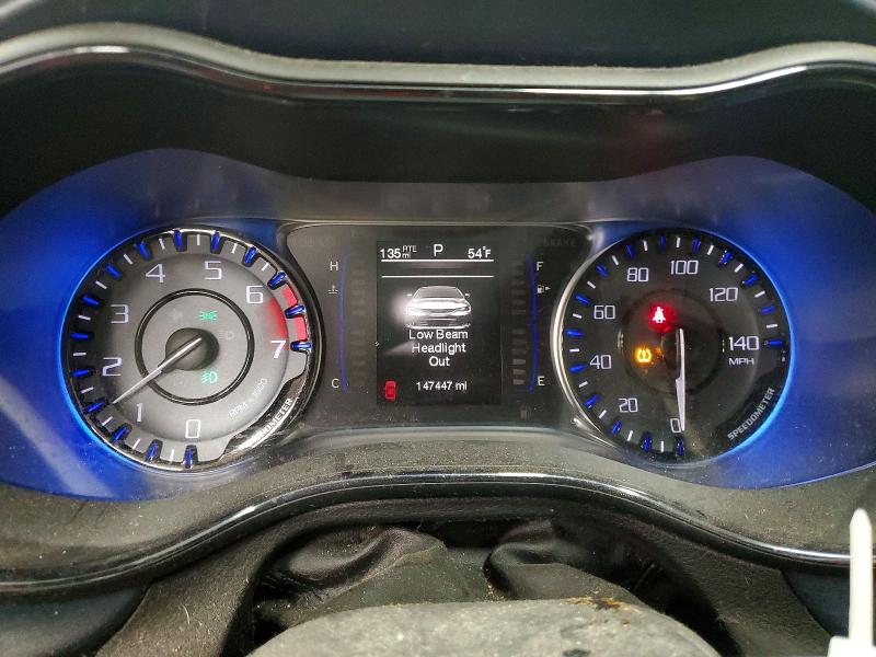 77273185 :رقم المزاد ، 1C3CCCBB0FN721892 vin ، 2015 Chrysler 200 مزاد بيع