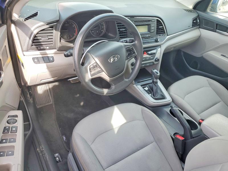 78168735 :رقم المزاد ، 5NPD74LFXHH201617 vin ، 2017 Hyundai Elantra مزاد بيع