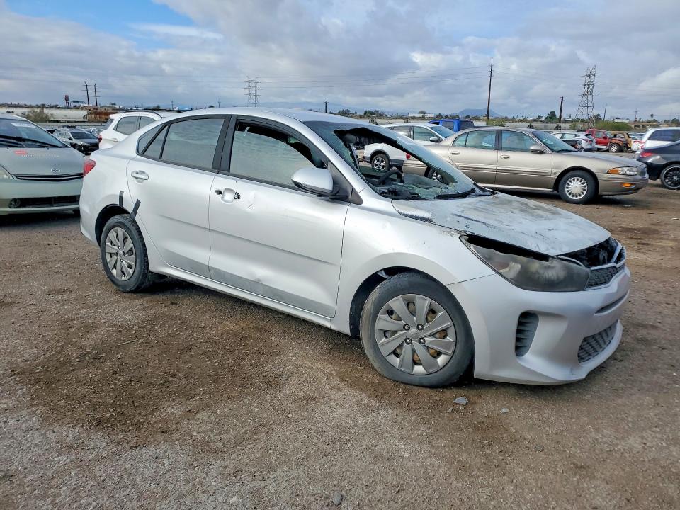 2019 Kia Rio მანქანა იყიდება აუქციონზე, vin: 3KPA24AB2KE233376, აუქციონის ნომერი: 78306925